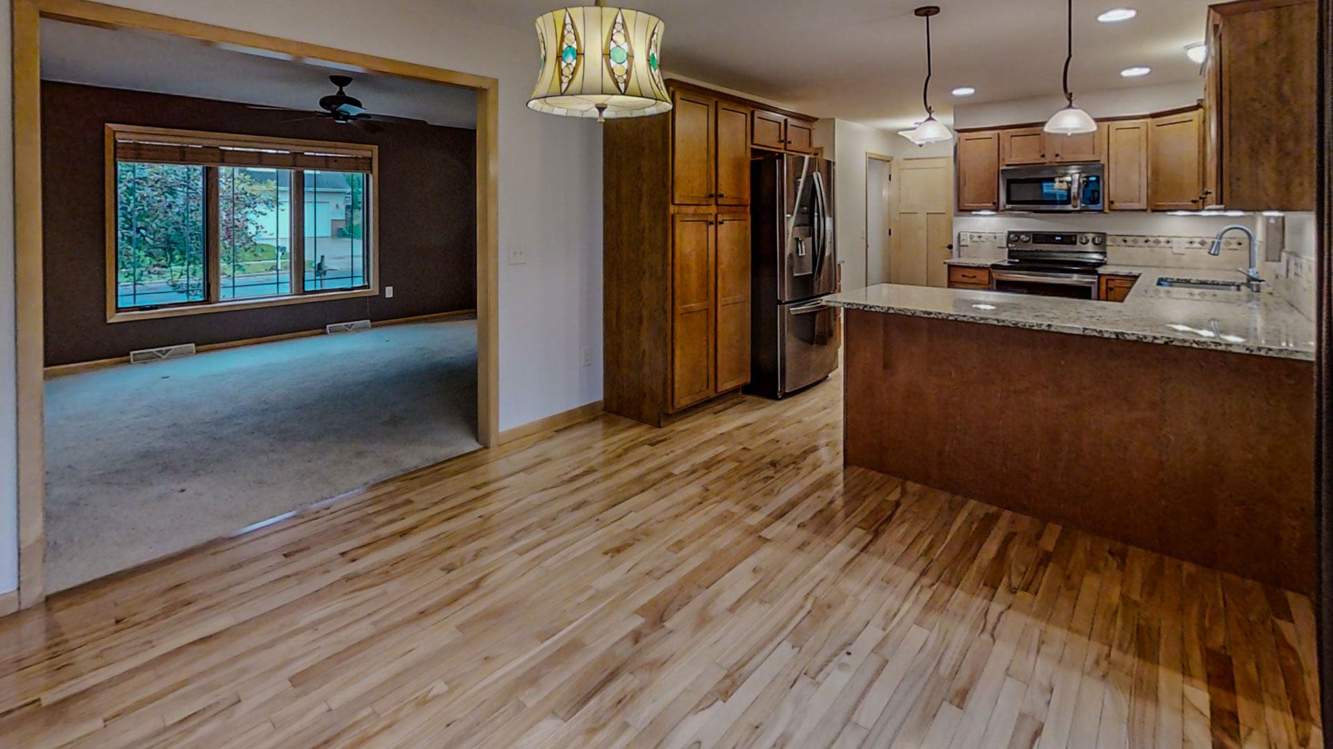 5224 Nannyberry Kitchen 2