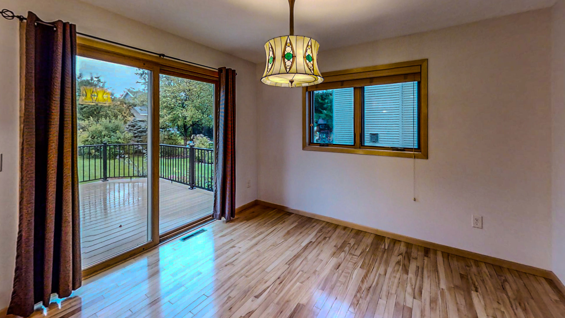 5224 Nannyberry Dining Room
