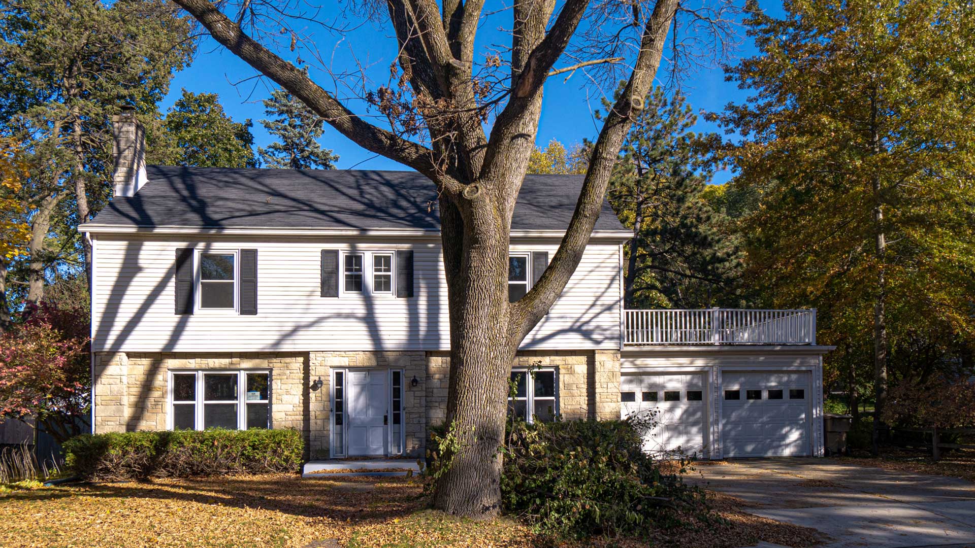625 N Blackhawk Front of House