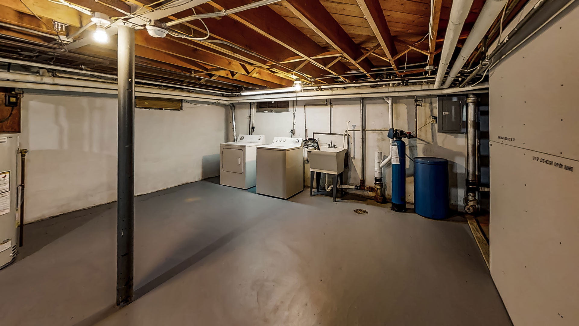 625 N Blackhawk #1 Basement