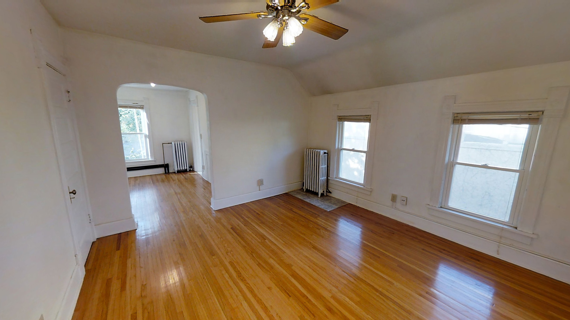 2416 Atwood #4 Living Room